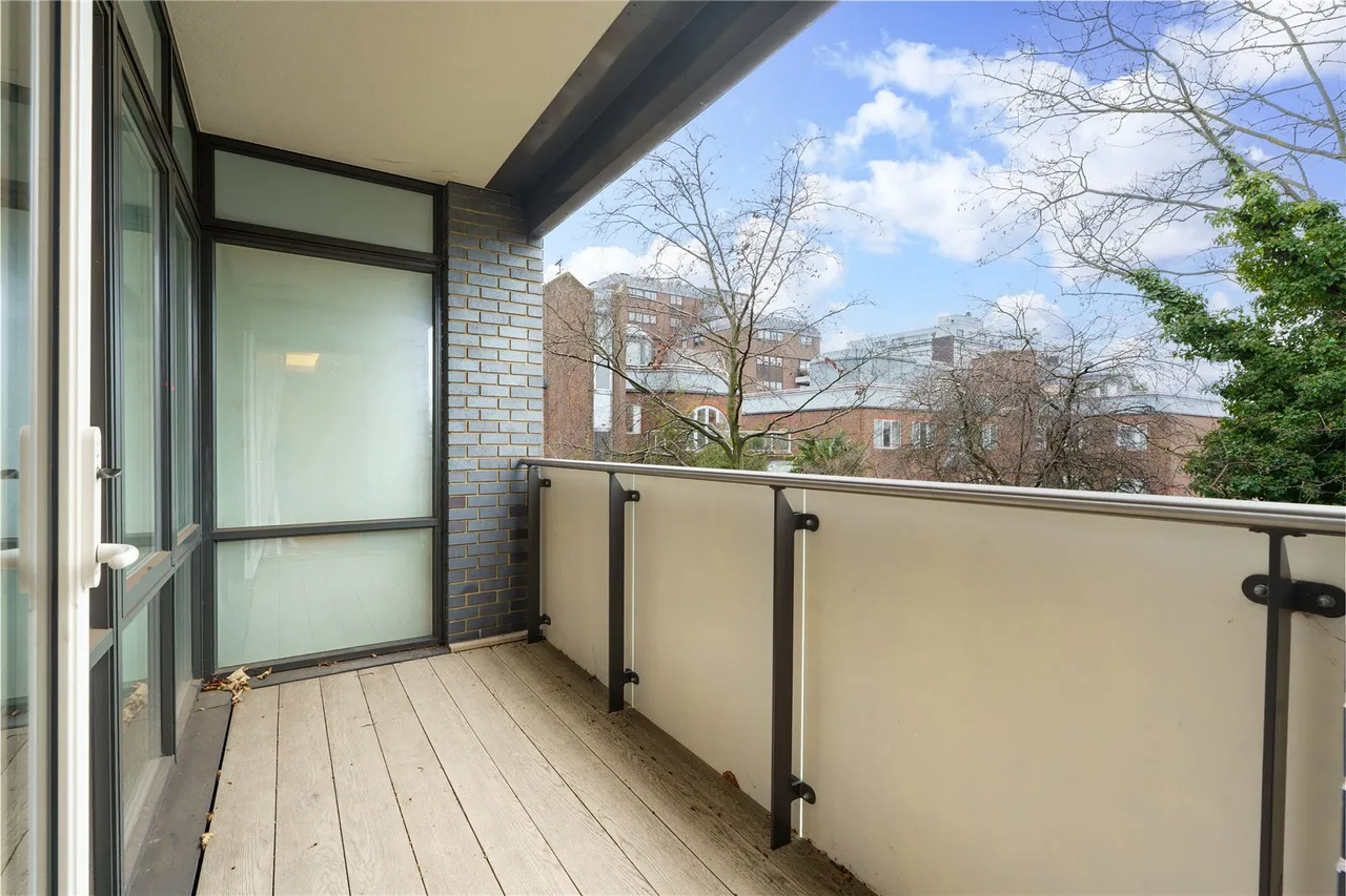 Benjamin House, Cecil Grove, St John's Wood, London, NW8 7EF, photo 7