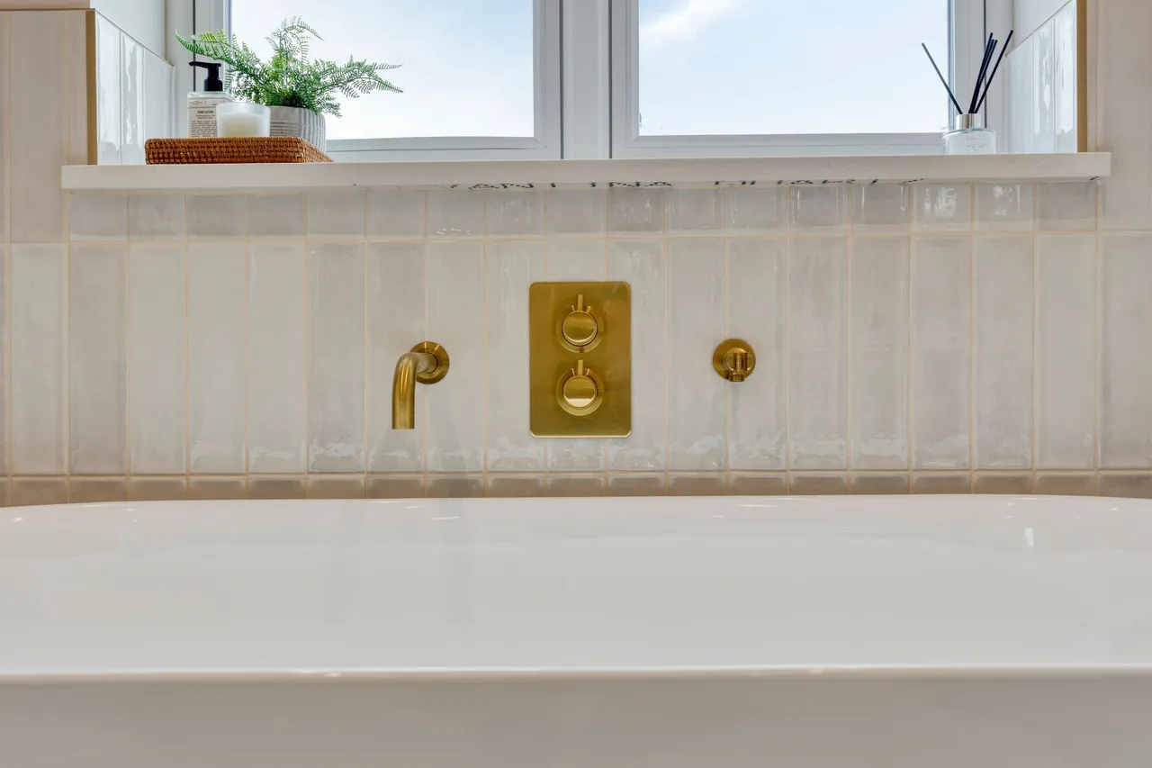 A Carefully Designed, Sustainable Bar, photo 8