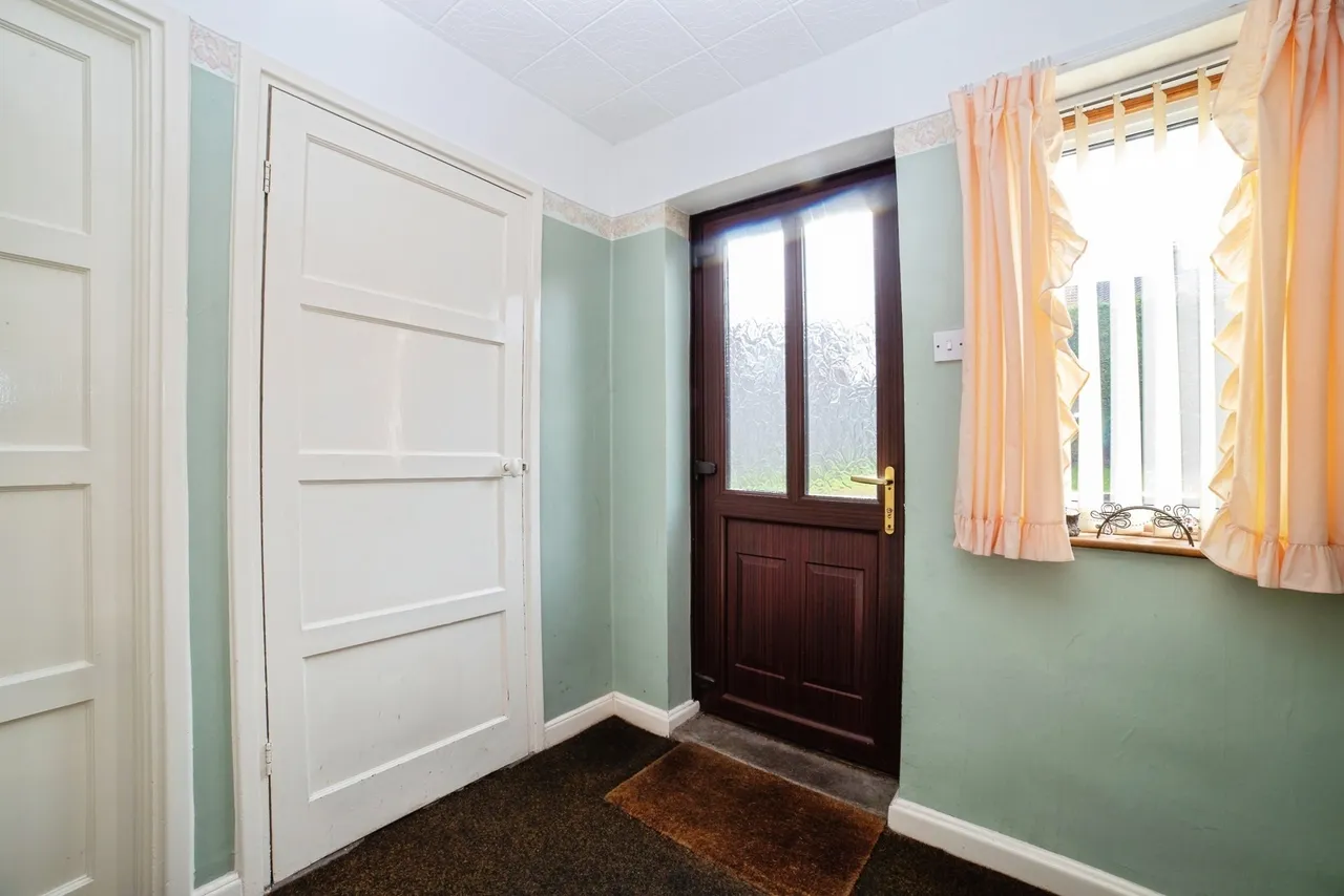 Brandreth Avenue, SUTTON-IN-ASHFIELD, Nottinghamshire, NG17, photo 9