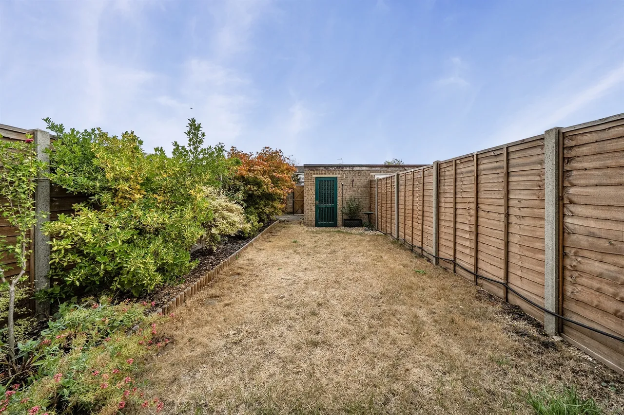 Lillibrooke Crescent, Maidenhead, photo 10