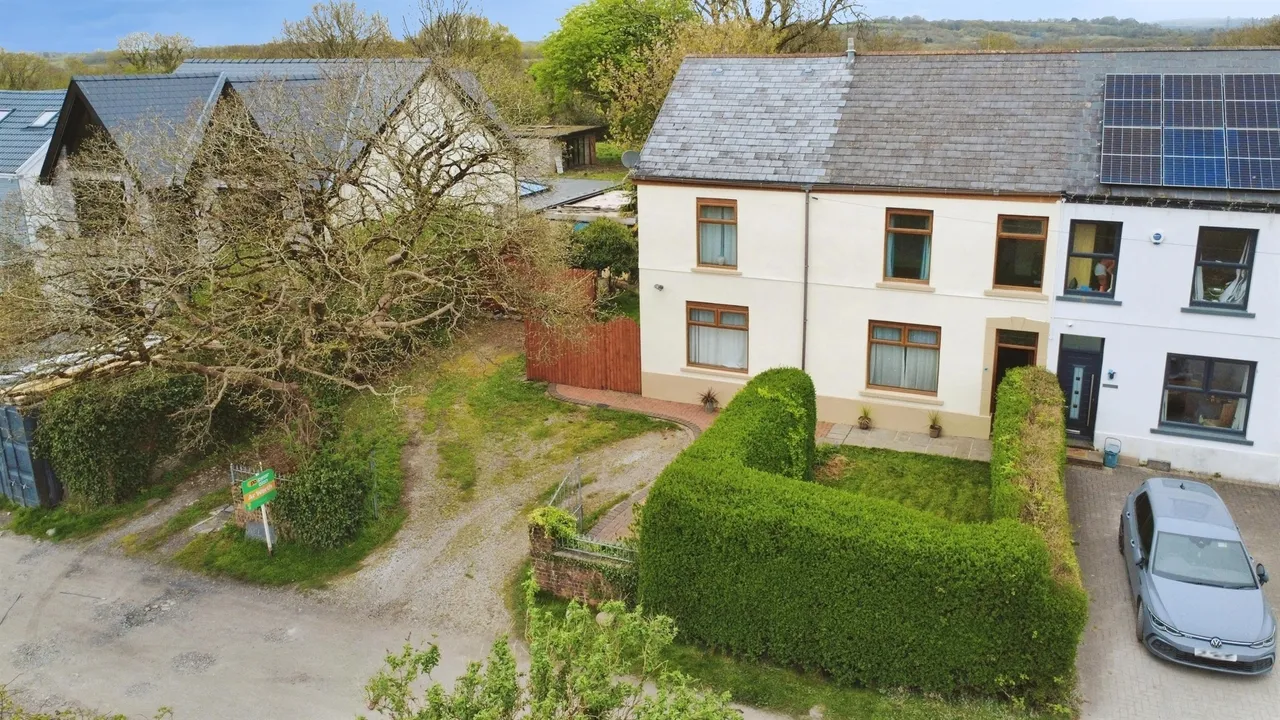Mynydd Bach Y Glo Swansea, SA5, photo 29