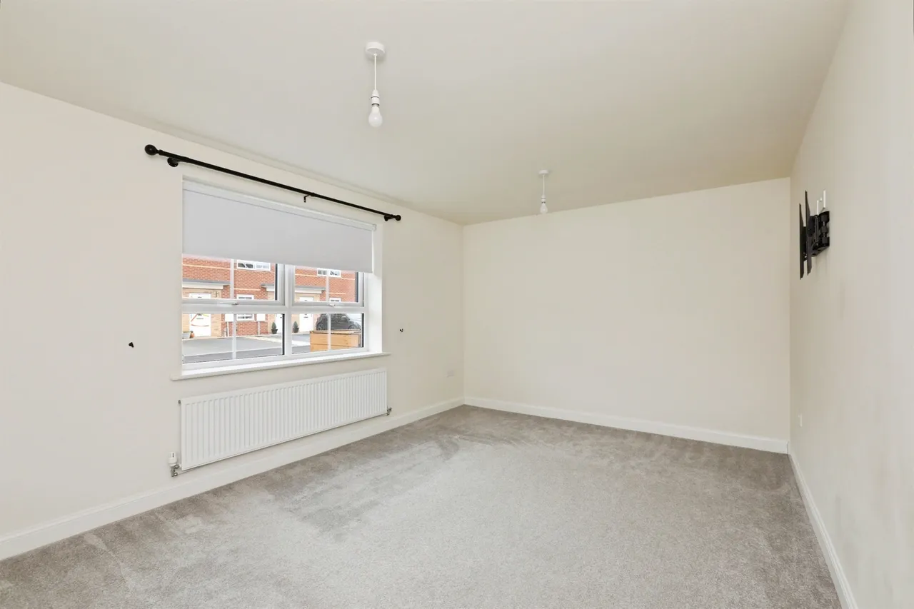 Farleigh Drive, Harworth, Doncaster, photo 5