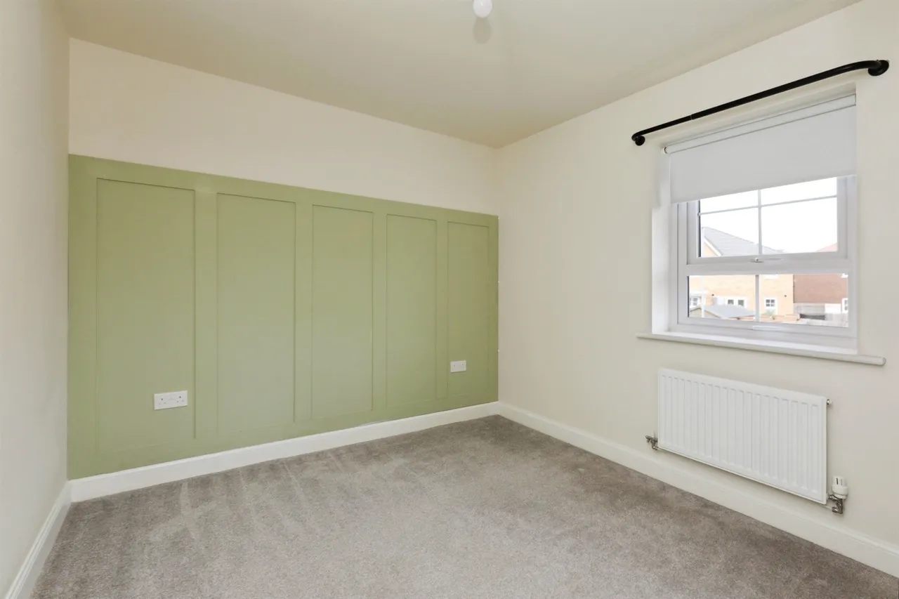 Farleigh Drive, Harworth, Doncaster, photo 6