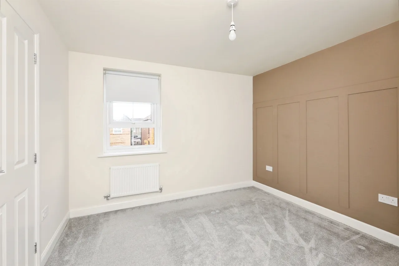 Farleigh Drive, Harworth, Doncaster, photo 8