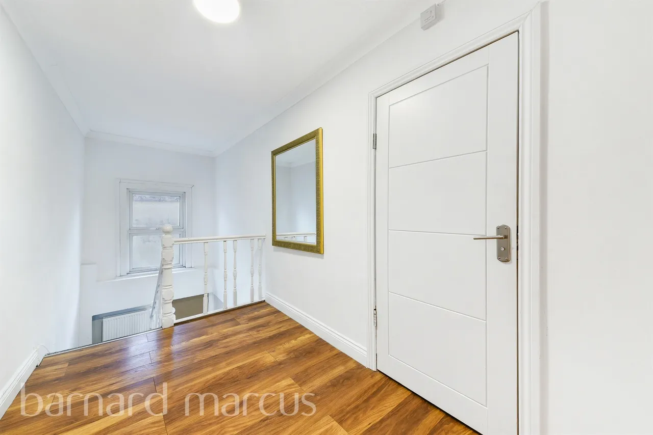 Birdhurst Rise, South Croydon, photo 6