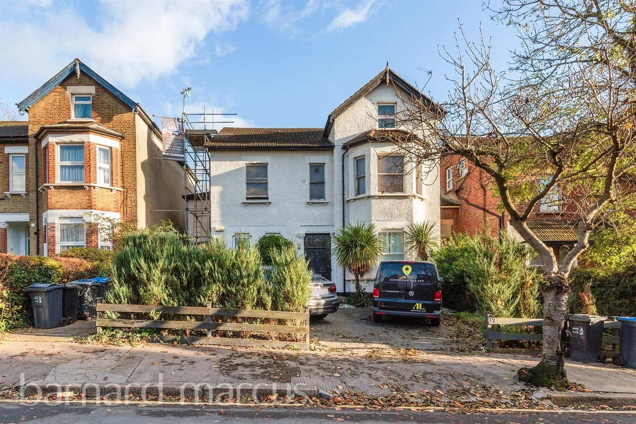 2 bed flat for sale — Birdhurst Rise, South Croydon