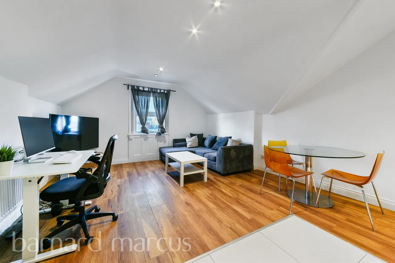 Birdhurst Rise, South Croydon, photo 8