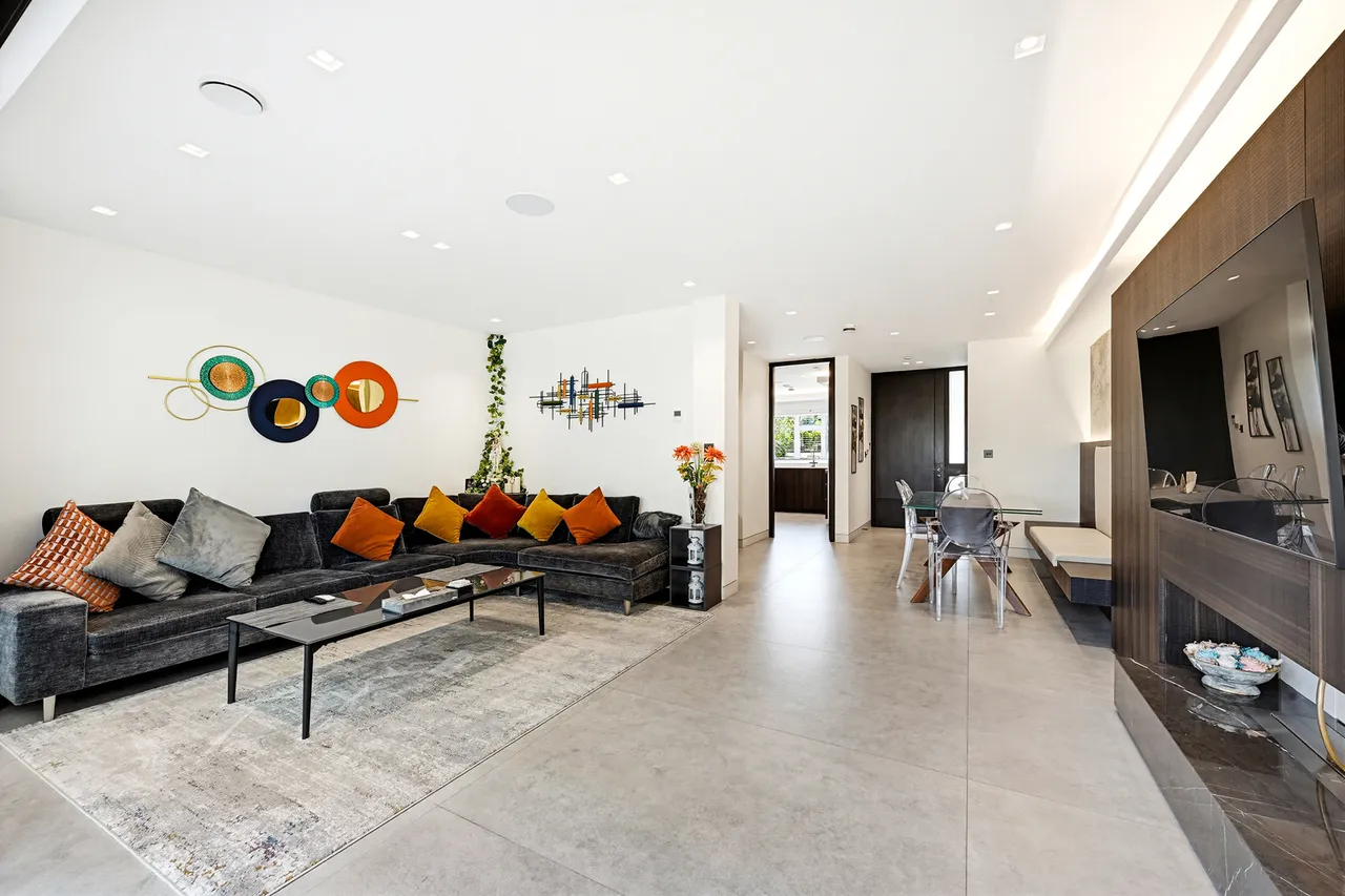 The Dene, Ealing, W13, photo 4