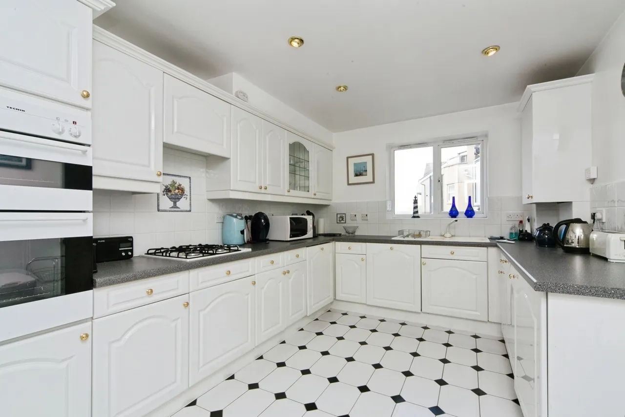Deganwy Road, Deganwy, LL31, photo 8