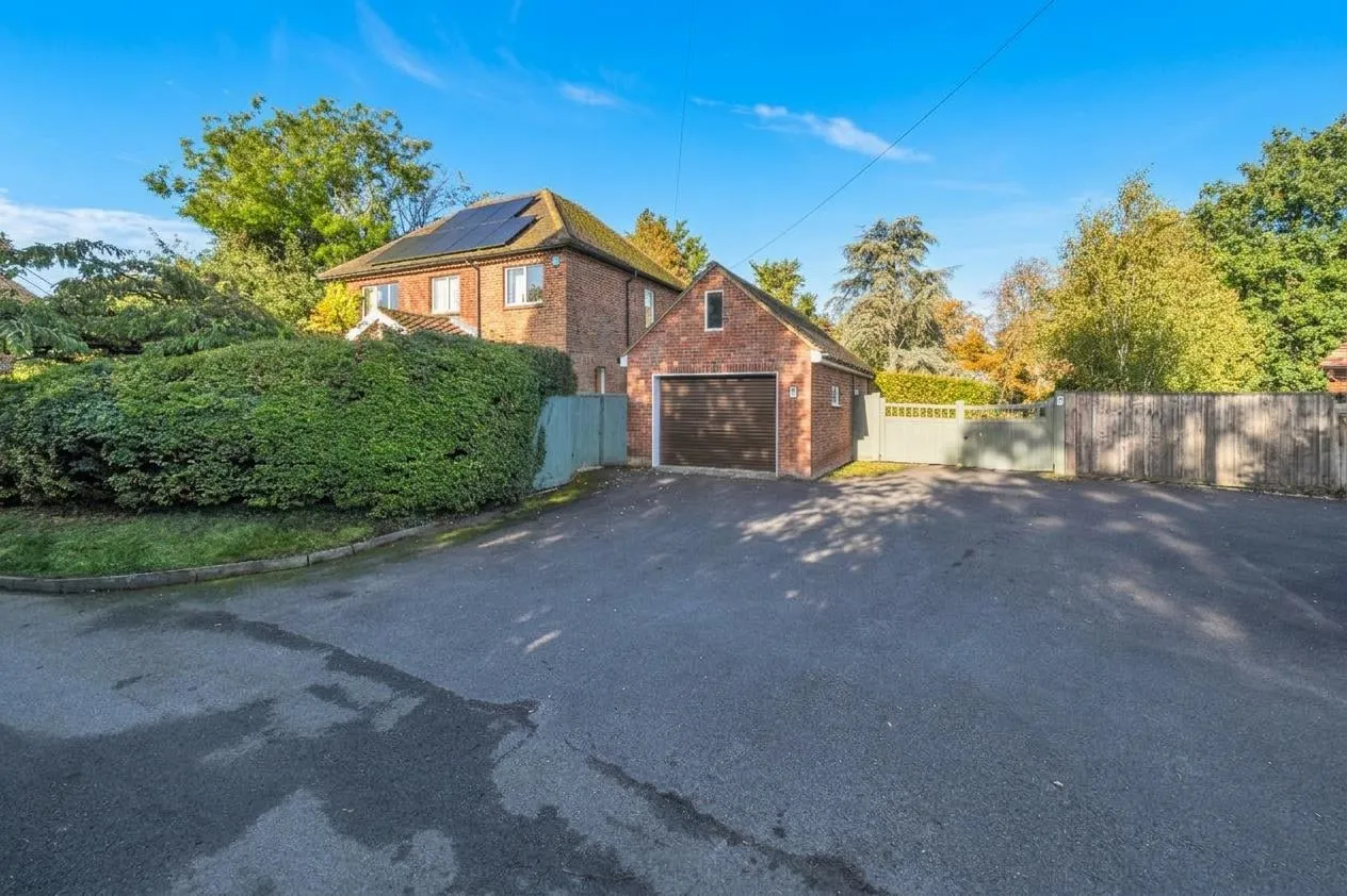 Raffin Lane, Pewsey, SN9, photo 16