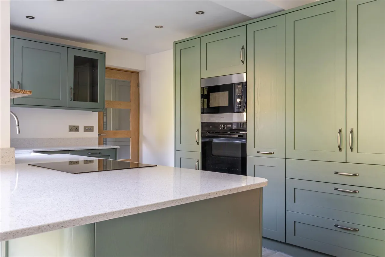 Raffin Lane, Pewsey, SN9, photo 11