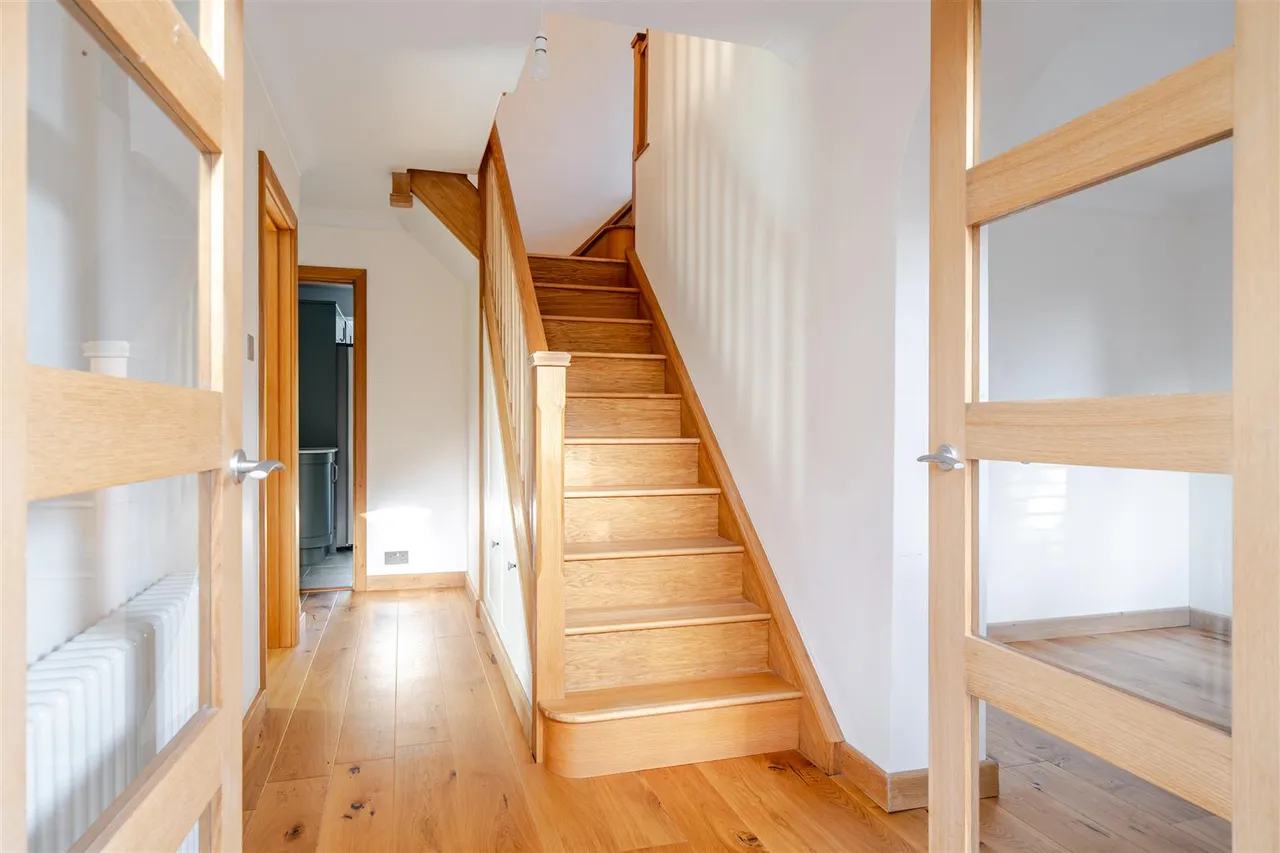 Raffin Lane, Pewsey, SN9, photo 4