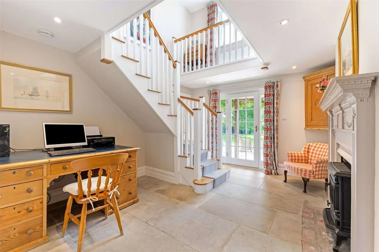 Stapleford, Tarporley, Cheshire, CW6 0ET, photo 8