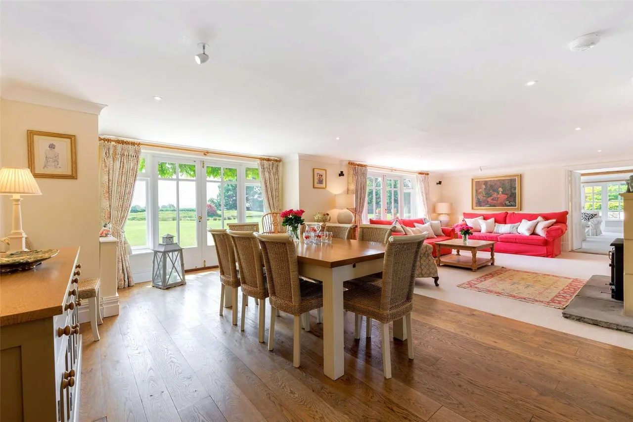Stapleford, Tarporley, Cheshire, CW6 0ET, photo 3