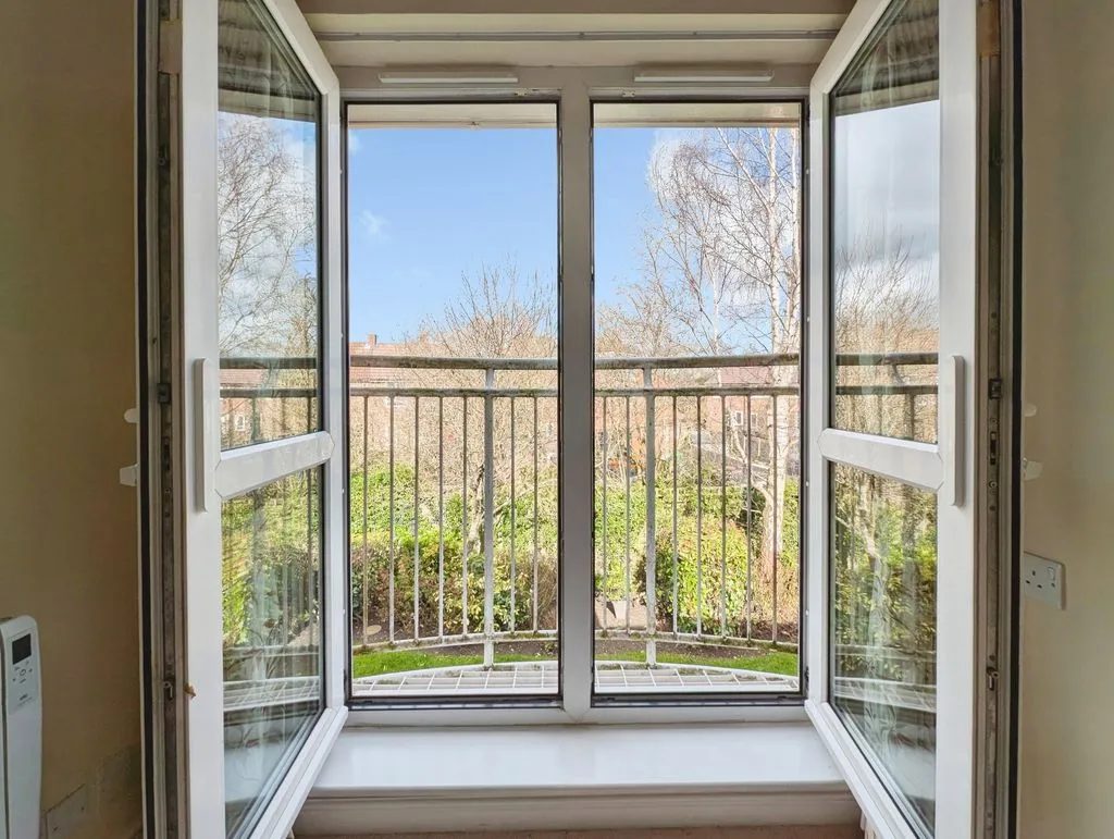 Newcastle Upon Tyne NE4 9DR, NE4, photo 2