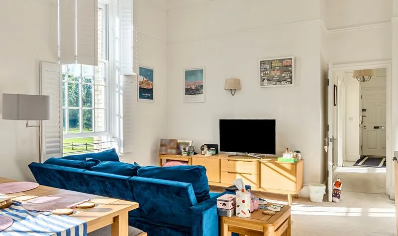 Horton Crescent, Epsom, KT19, photo 8