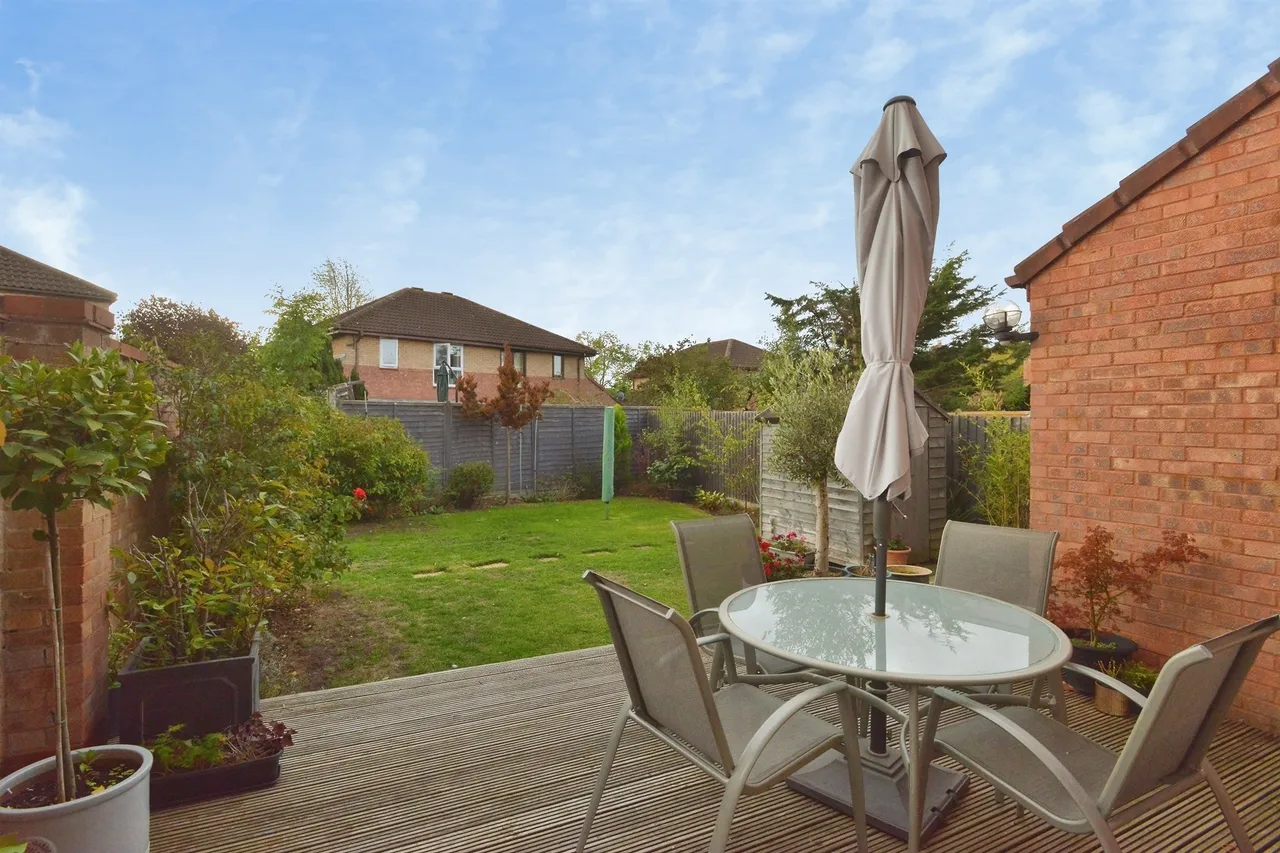 Christian Court, Willen, MK15, photo 12