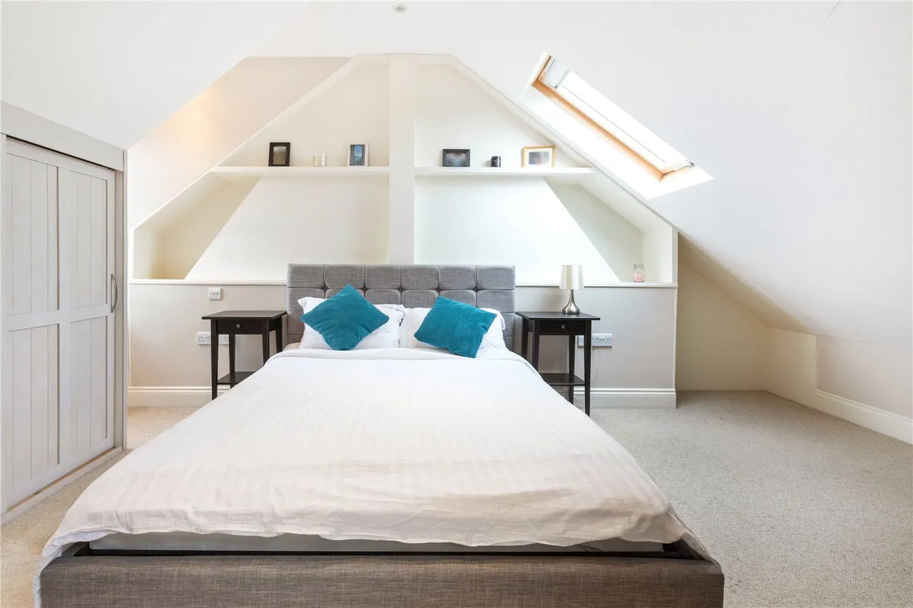 Kingscourt Road, London, SW16, photo 5