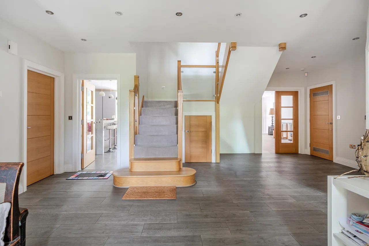 Forest Drive, Kingswood, KT20, photo 5