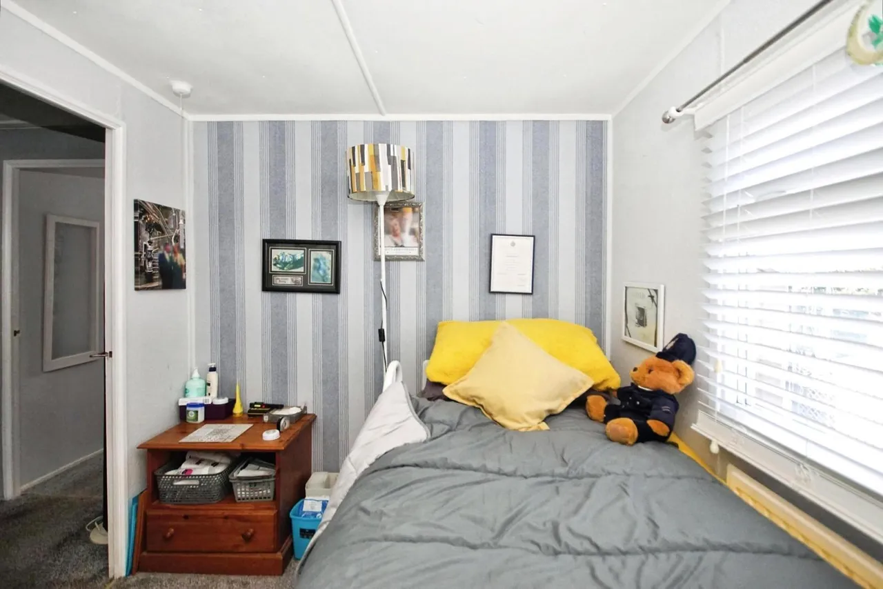 Berkeley Vale Park, Berkeley, GL13, photo 11