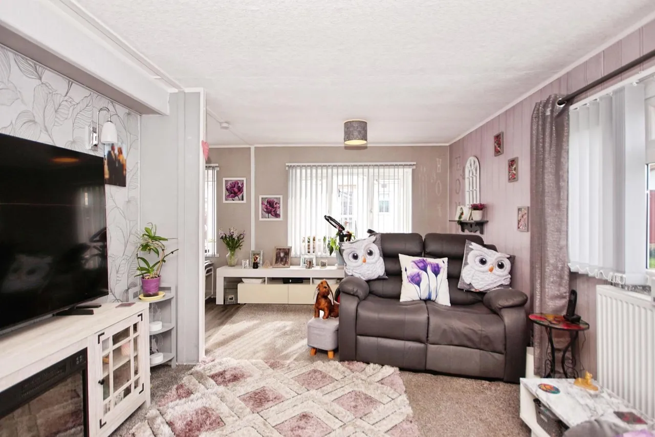 Berkeley Vale Park, Berkeley, GL13, photo 6