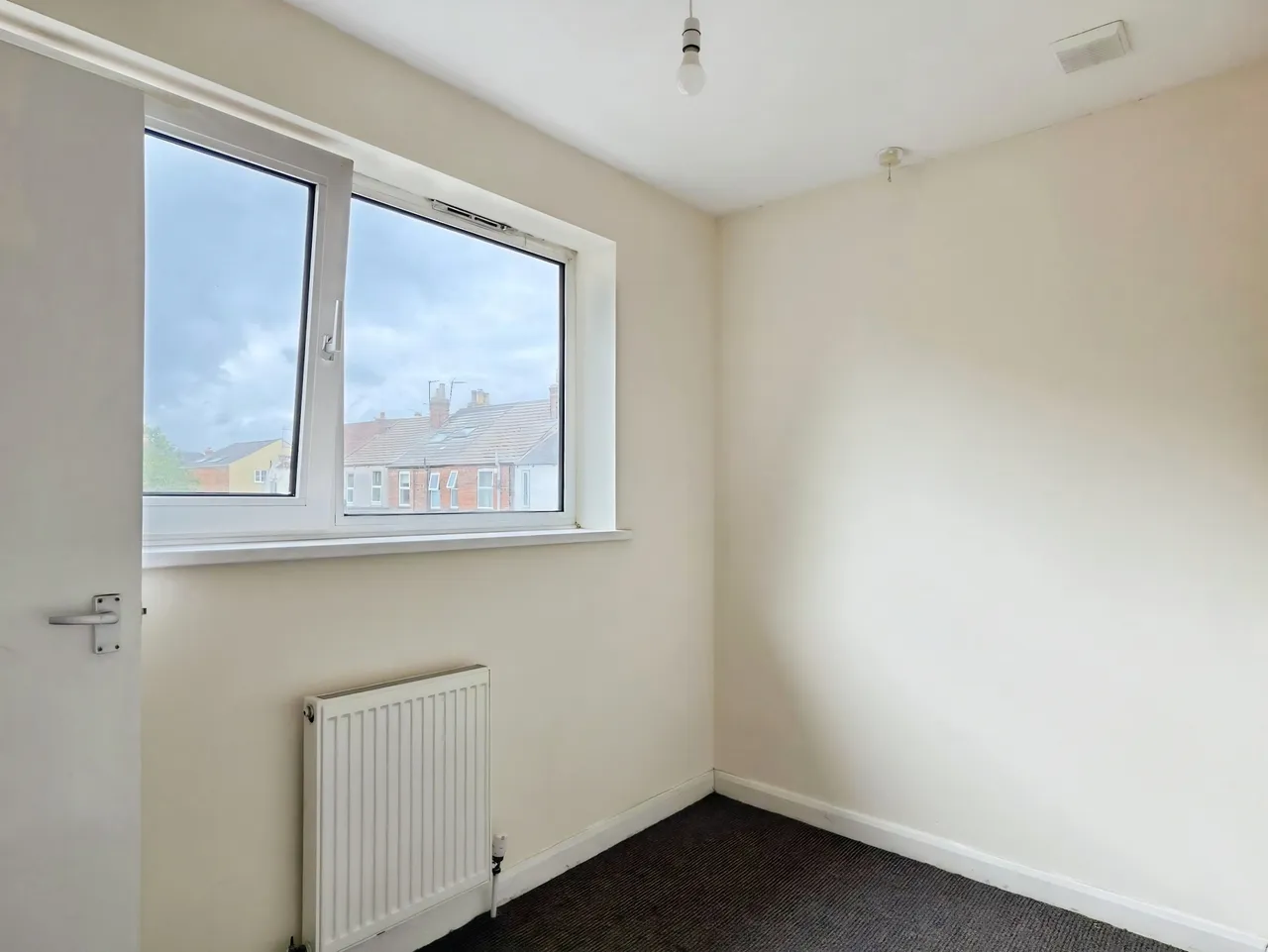 Naam Grove, LINCOLN, photo 6