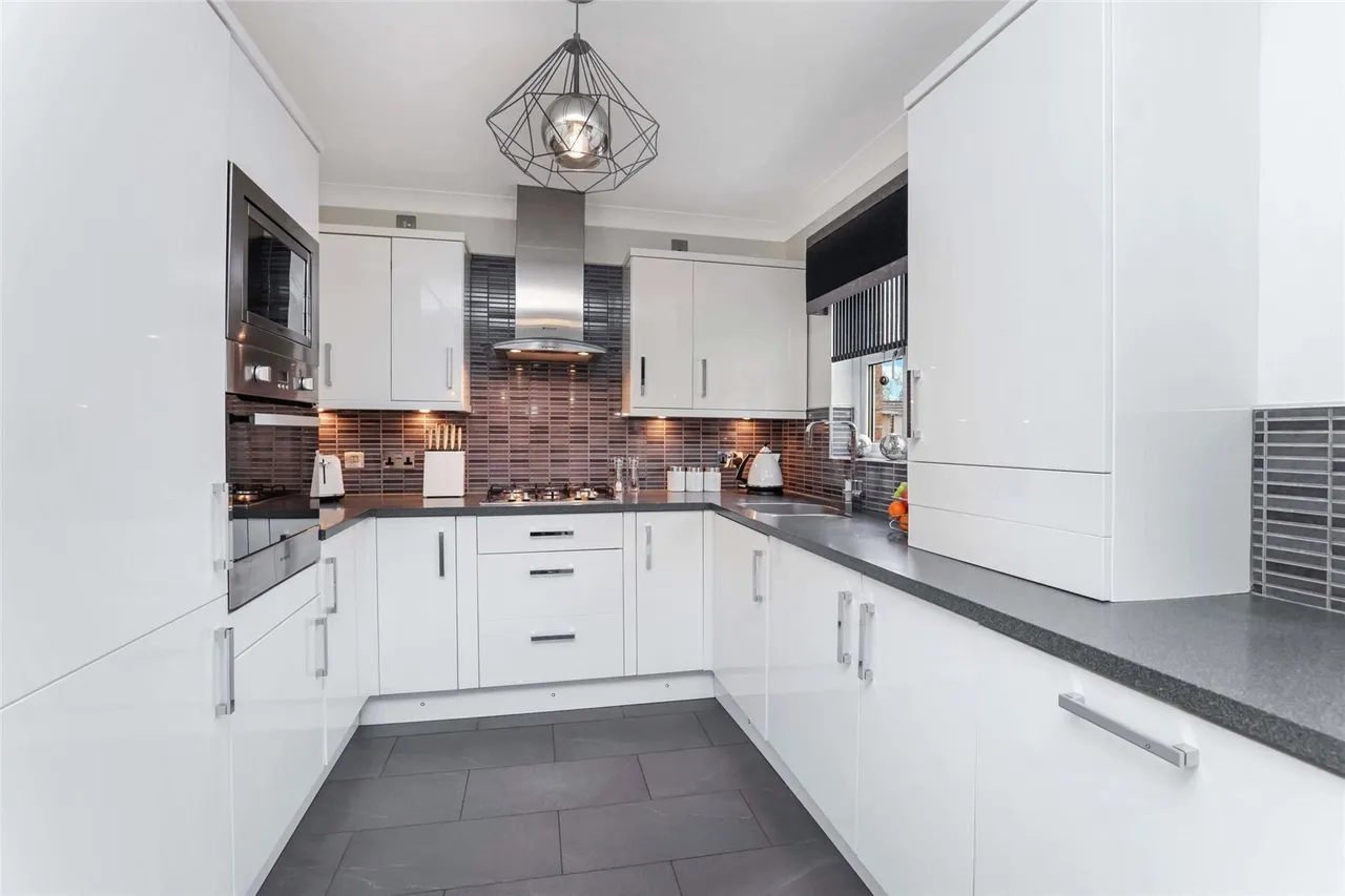 Bowhouse Drive, Glasgow, Glasgow City, G45, photo 5
