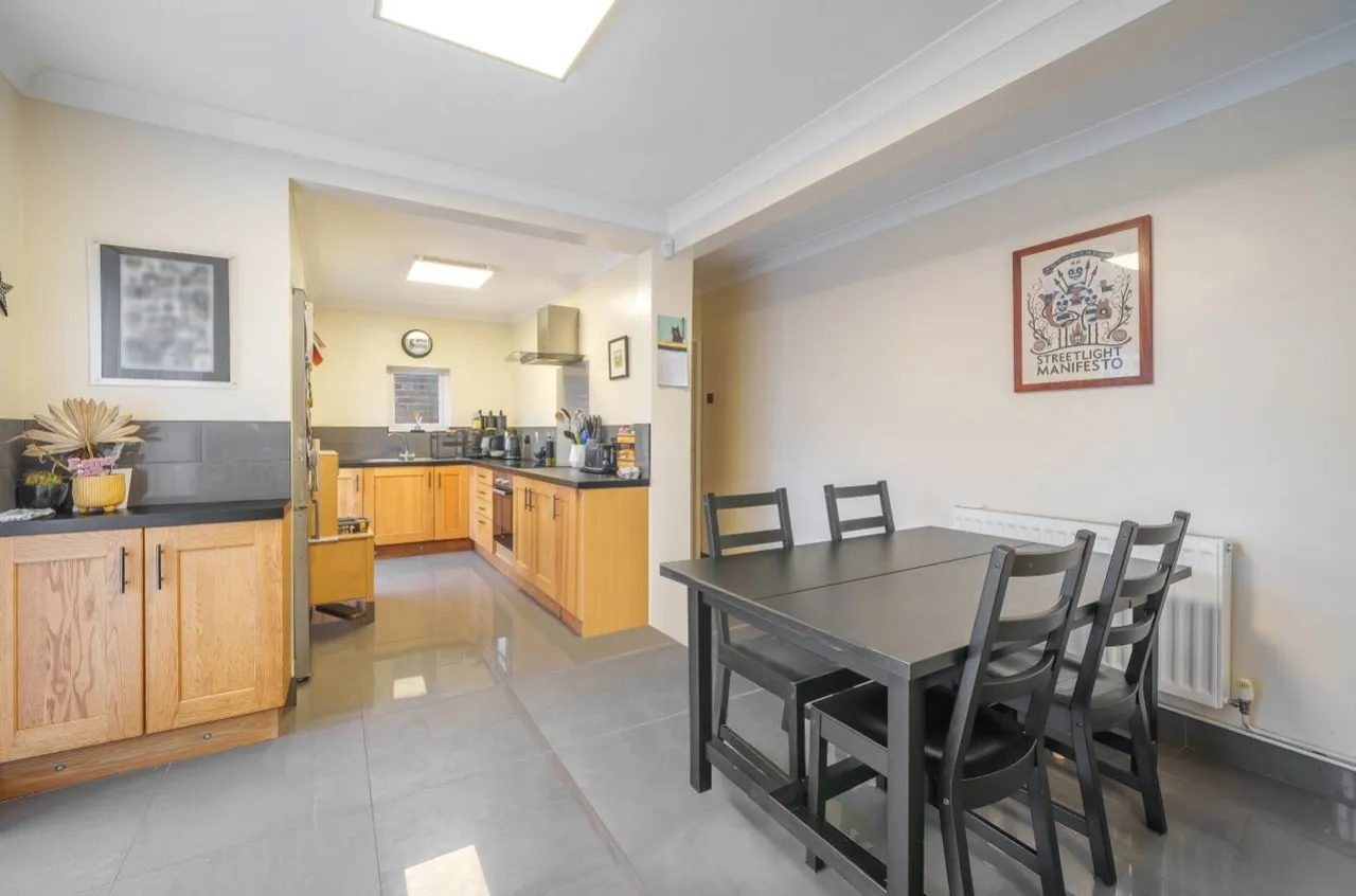 Snape Hill Crescent, Dronfield, S18, photo 4