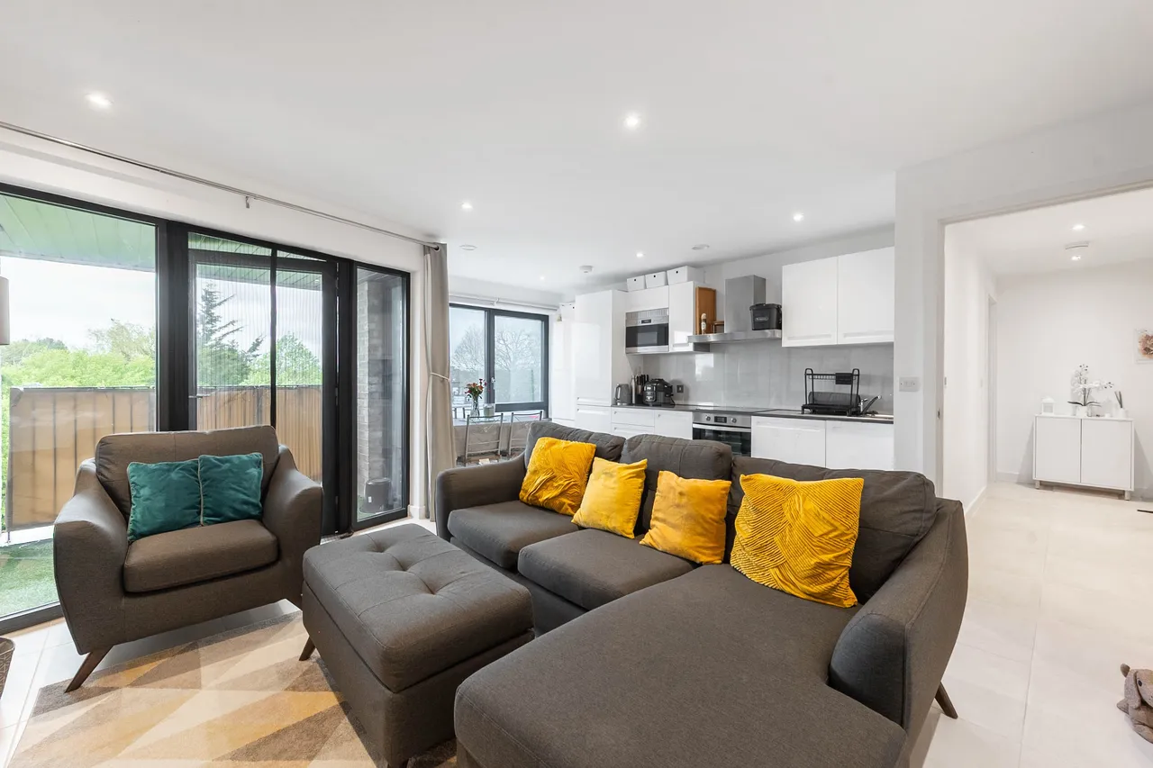 Flat 17, Emporium Court, HARROW, photo 5