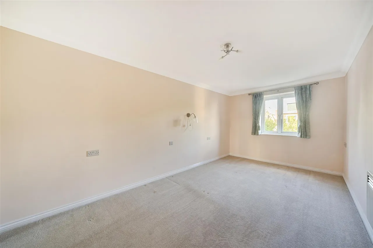 Poole Road, Bournemouth, BH2, photo 8