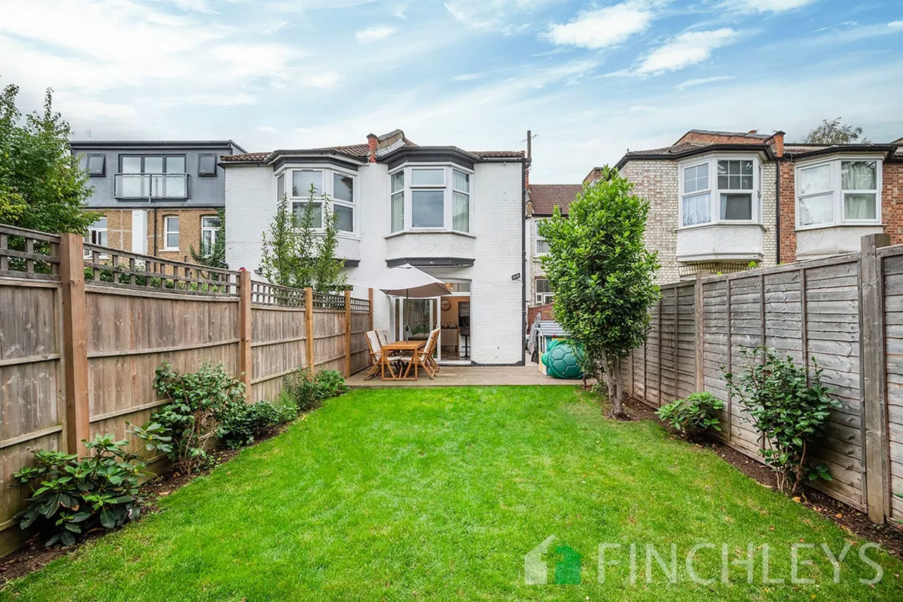 Princes Avenue, London, N3, photo 19