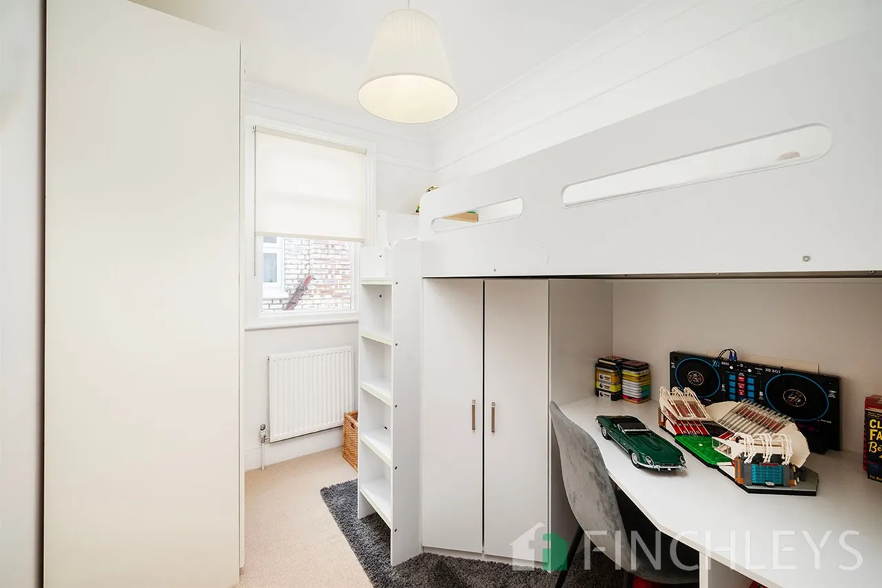 Princes Avenue, London, N3, photo 18