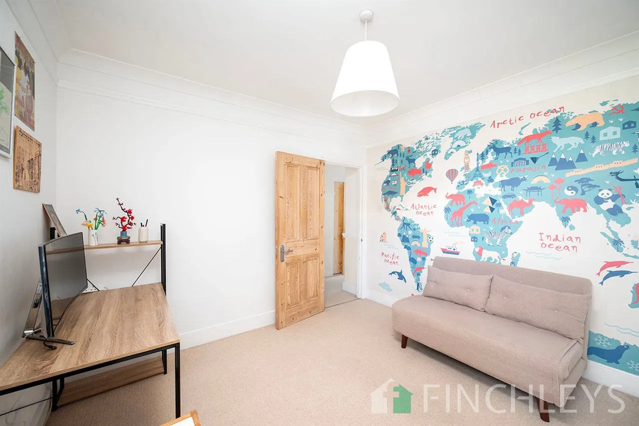 Princes Avenue, London, N3, photo 16
