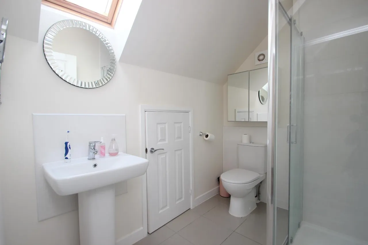 Laburnum Gardens, Seacroft, LS14, photo 12
