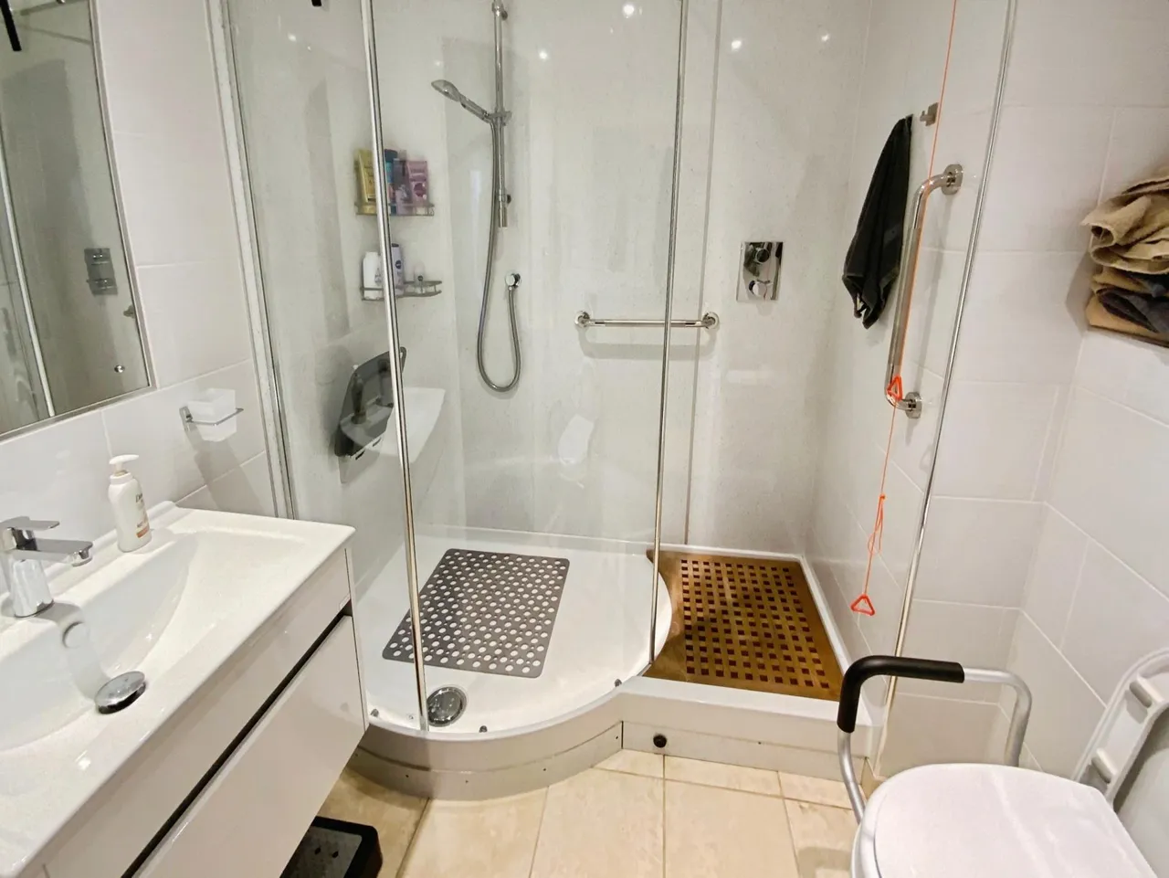 Barrow Lane, Hessle, HU13, photo 8