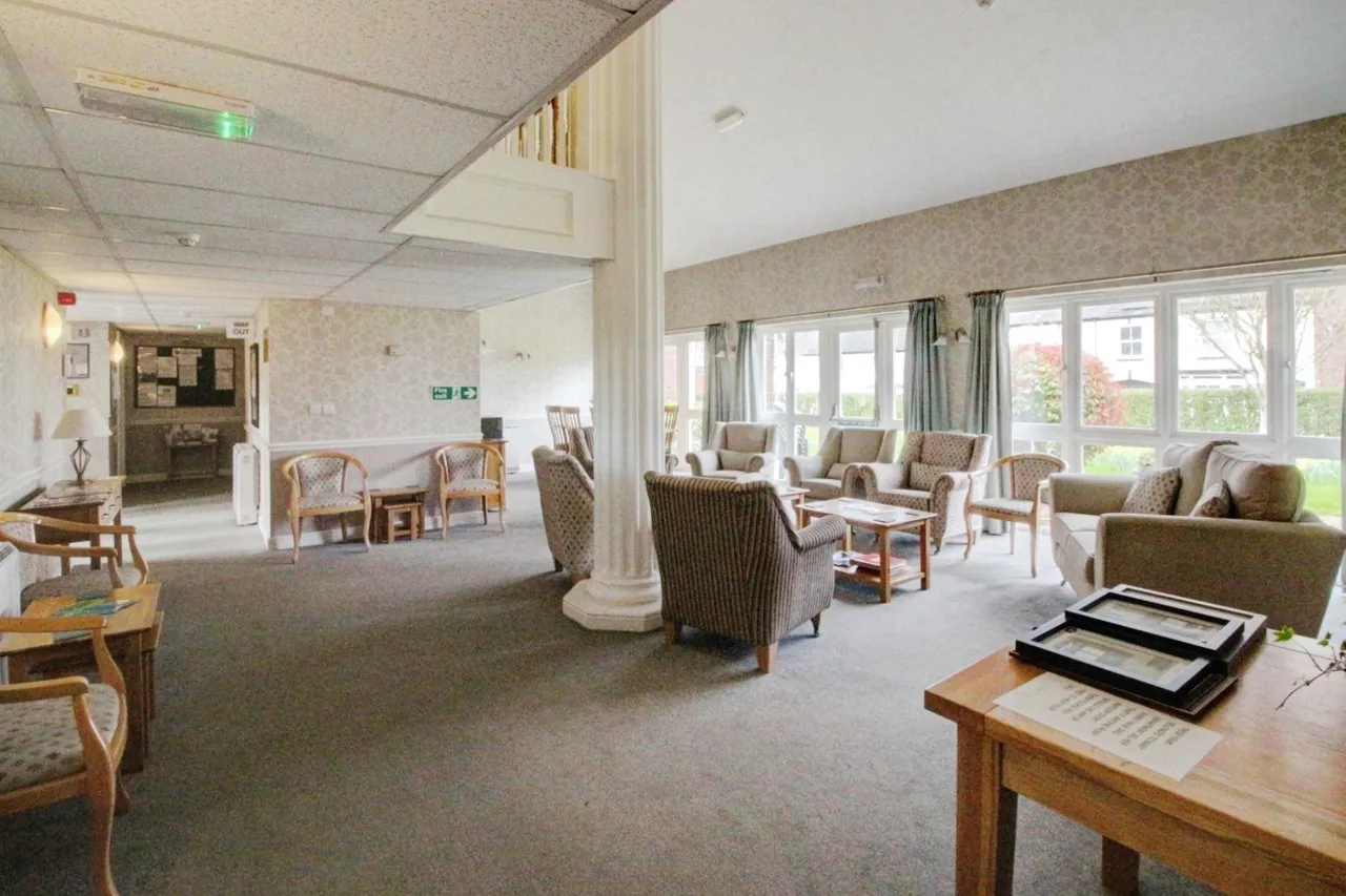 Barrow Lane, Hessle, HU13, photo 10