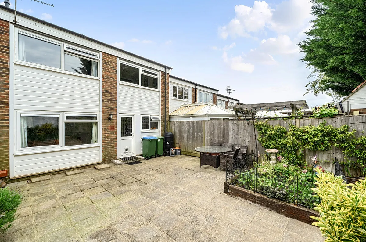 Pulborough, RH20 2AS, photo 5