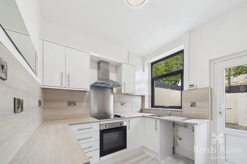 Windsor Street, Burnley, Lancashire, BB12, photo 3