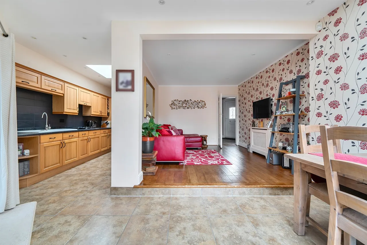 Lindal Crescent, Enfield, photo 4