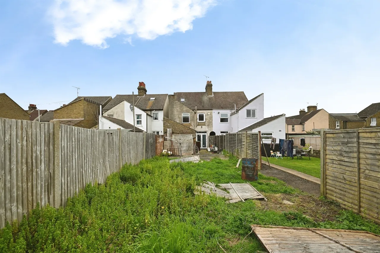 Hythe Road, Sittingbourne, ME10, photo 13