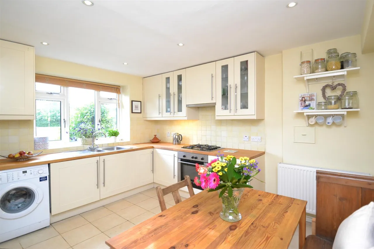 Lonsdale Road, Barnes, SW13, photo 2