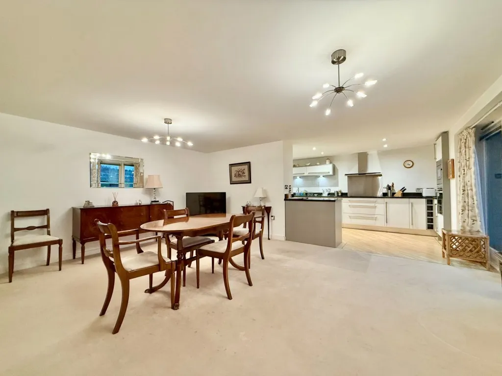 Wetherby ~ Riverside, The Rotunda, LS22, photo 3