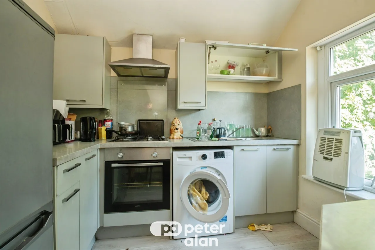 Glenroy Street, Cardiff, CF24, photo 13