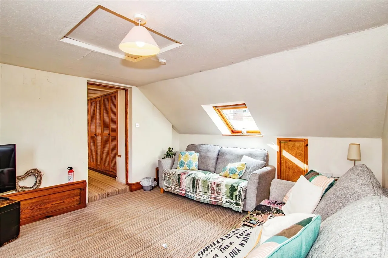 Pen Y Cwm, Haverfordwest, SA62, photo 14
