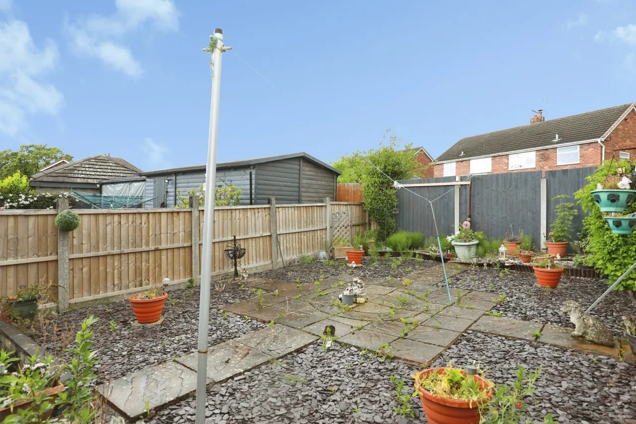 Merrills Avenue, Crewe, Cheshire, CW2, photo 4