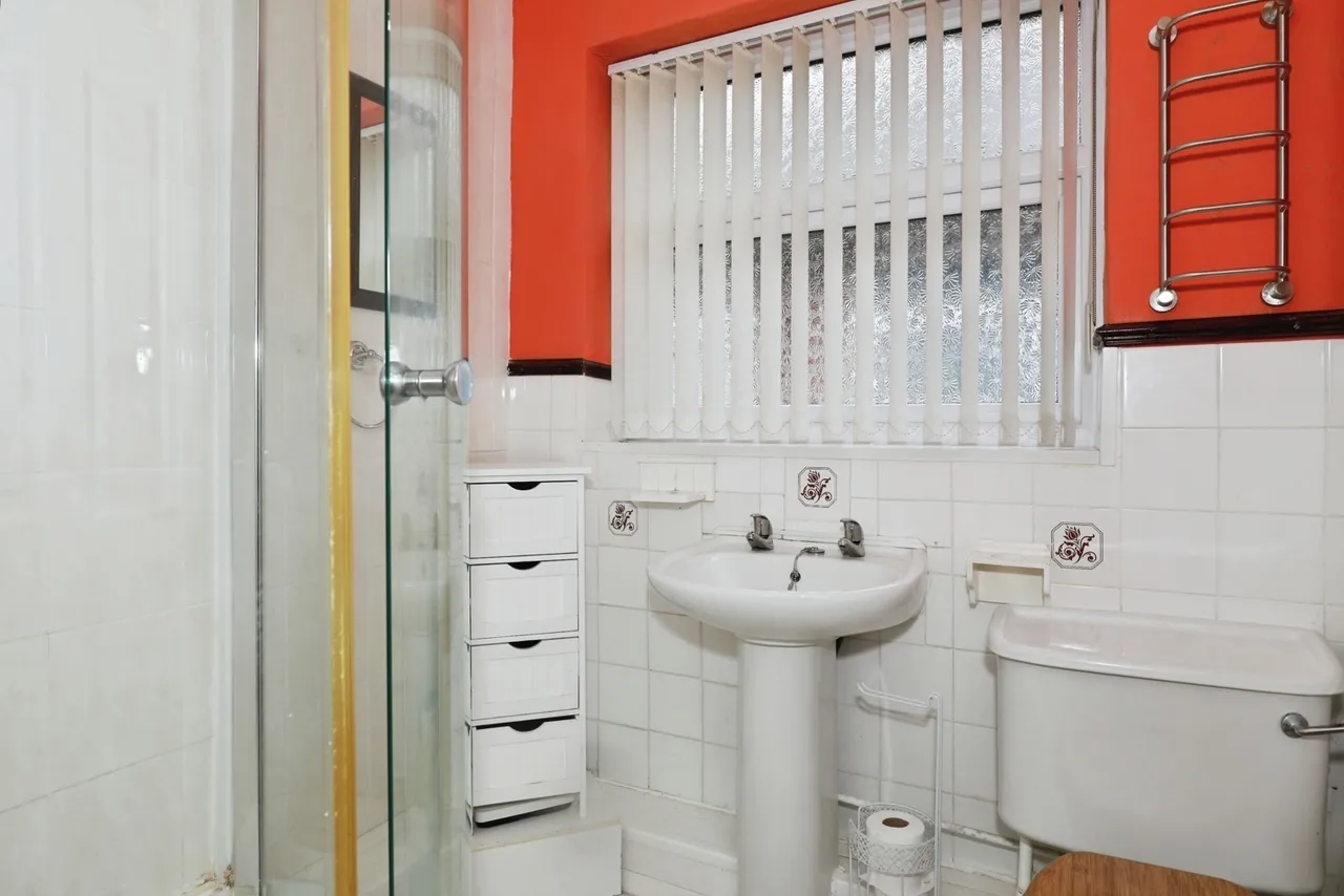 Merrills Avenue, Crewe, Cheshire, CW2, photo 12