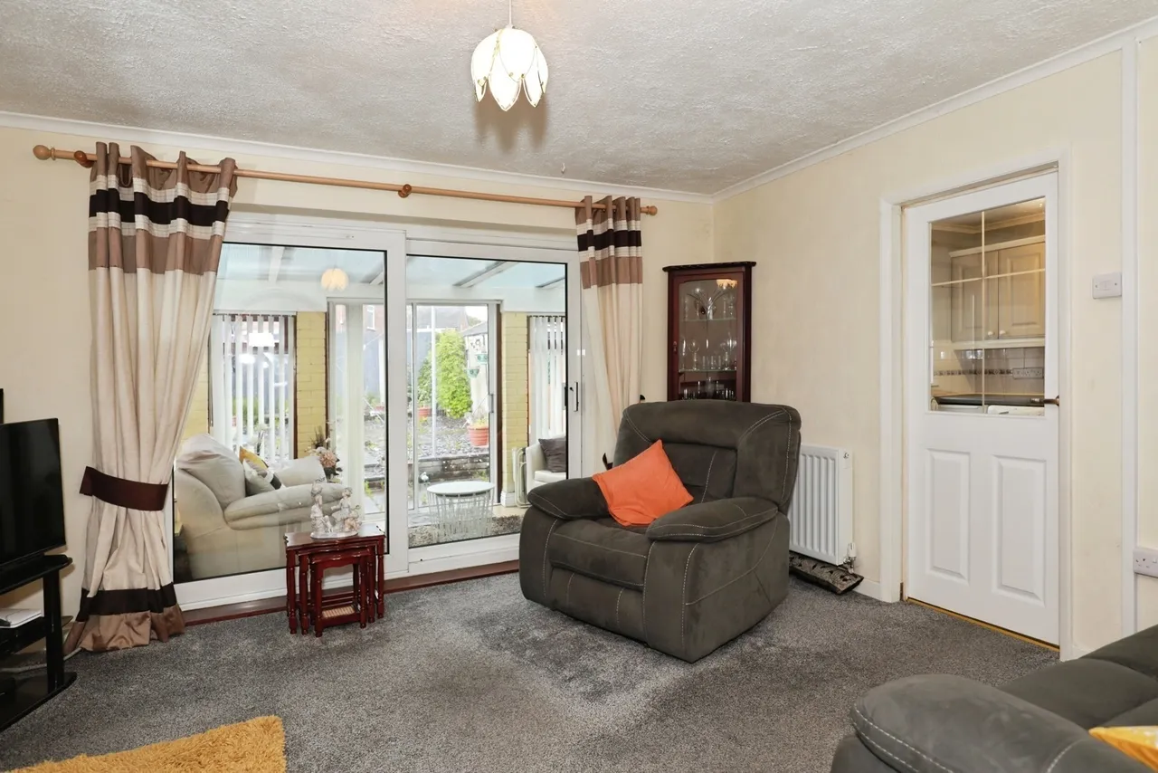 Merrills Avenue, Crewe, Cheshire, CW2, photo 6