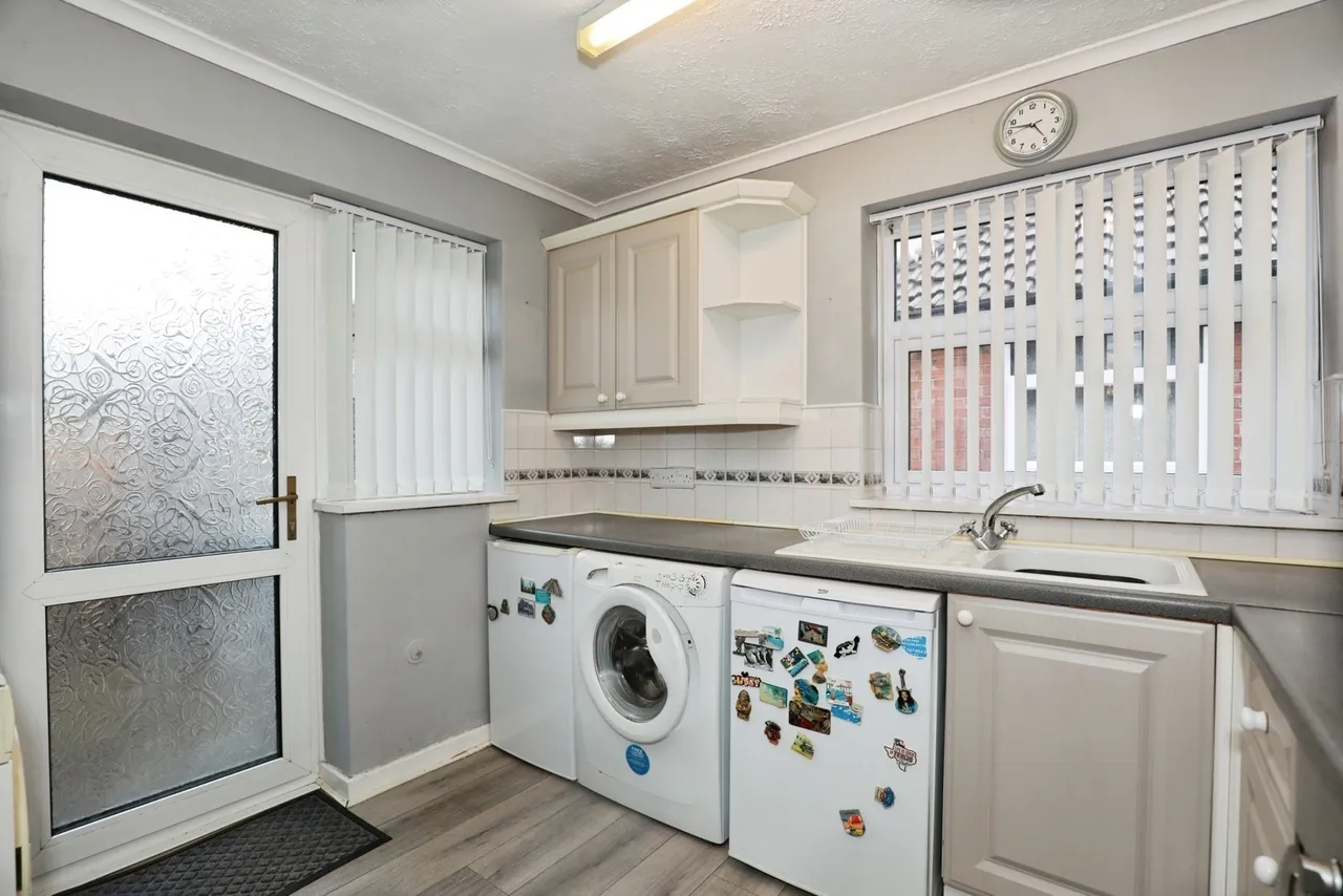 Merrills Avenue, Crewe, Cheshire, CW2, photo 8