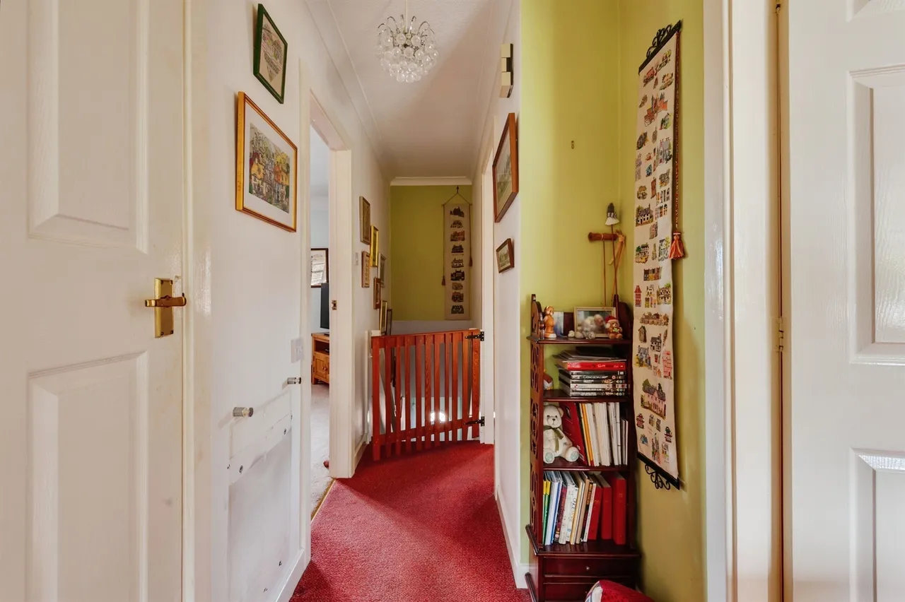 Cobal Court, Frodsham, WA6, photo 11