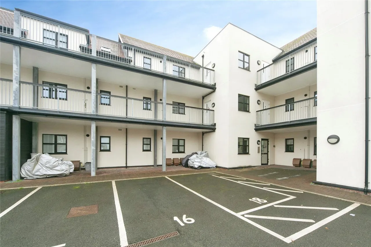Trinity Avenue, Llandudno, LL30, photo 15